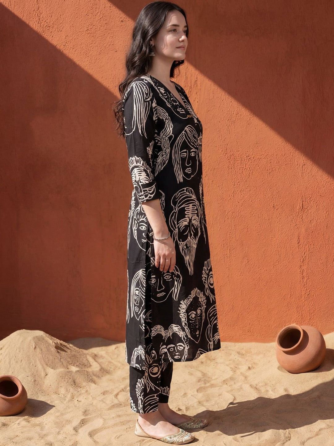 Women Printed Regular Pure Cotton Kurta with Trousers