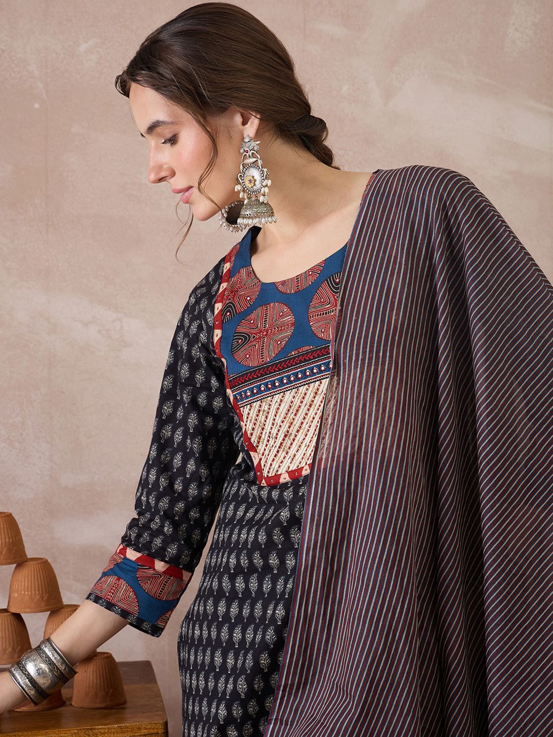 Dhiyona IE Women Ethnic Motifs Printed Regular Pure Cotton Kurta with Trousers & With Dupatta