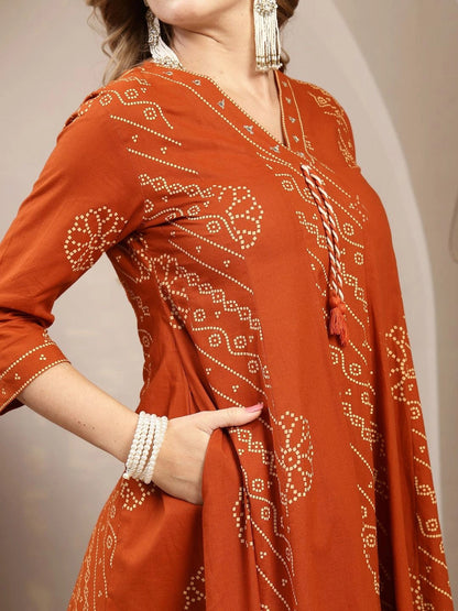 Women Ethnic Motifs Printed Regular Kurta with Trousers & With Dupatta