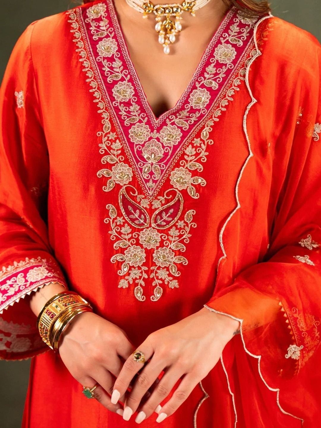 Dhiyona KL Women Ethnic Motifs Embroidered Regular Thread Work Chanderi Silk Kurta with Palazzos & With Dupatta