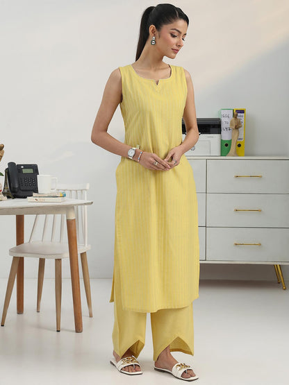 Women Regular Kurta with Palazzos & With Dupatta