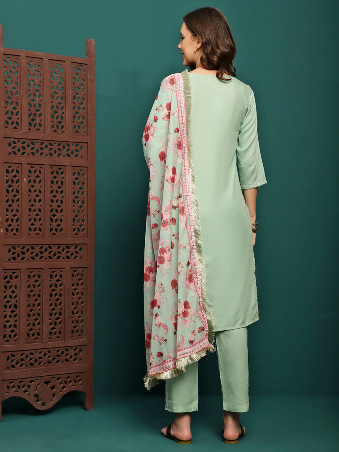Floral Embroidered Kurta & Trouser With Dupatta