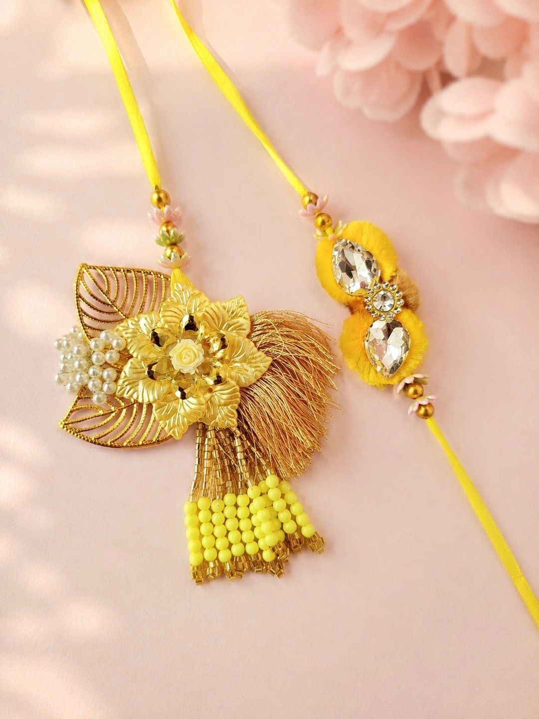 Dhiyona Rakhi