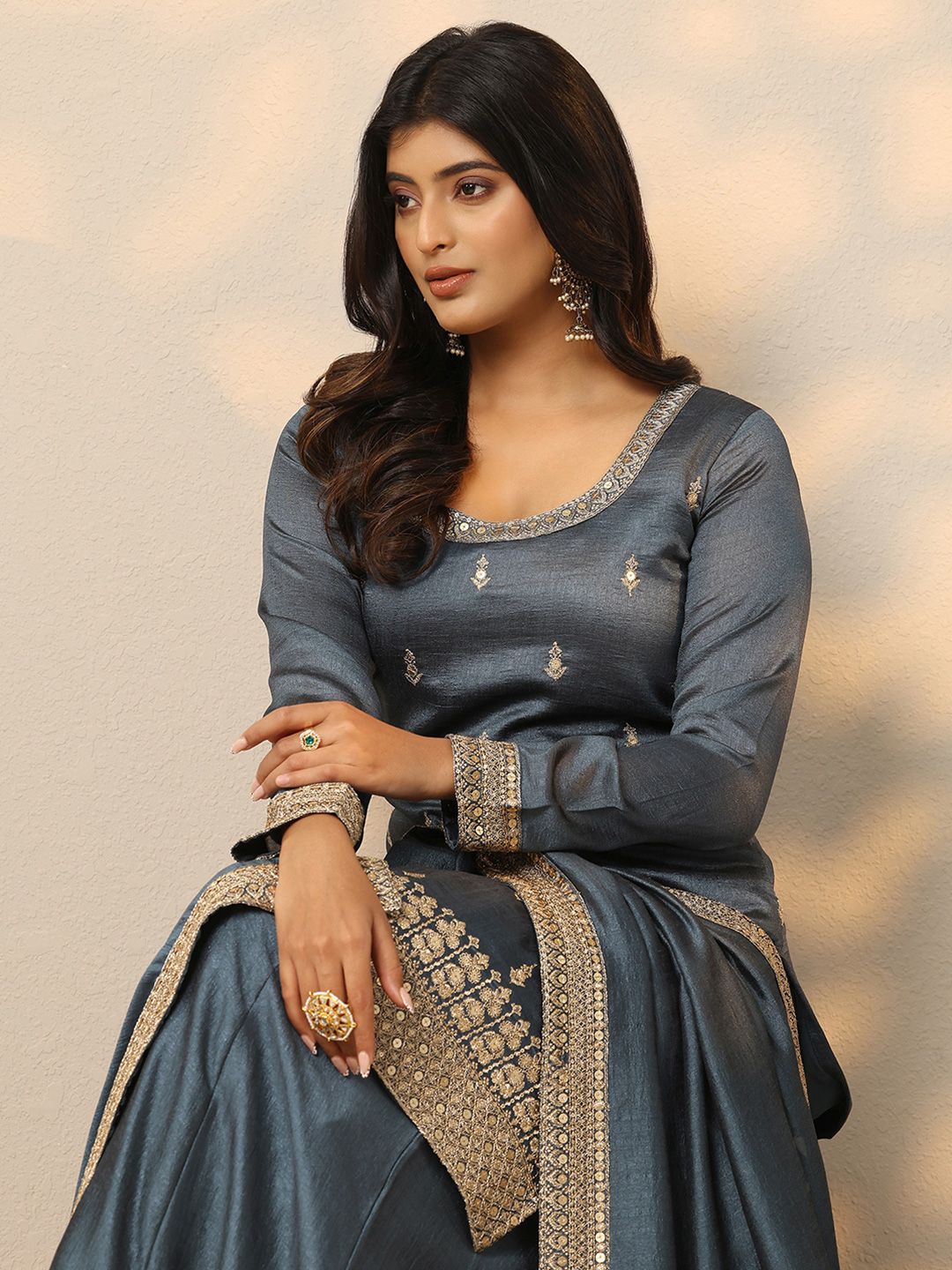 Dhiyona LL Floral Embroidered Zari Kurta with Palazzos & With Dupatta