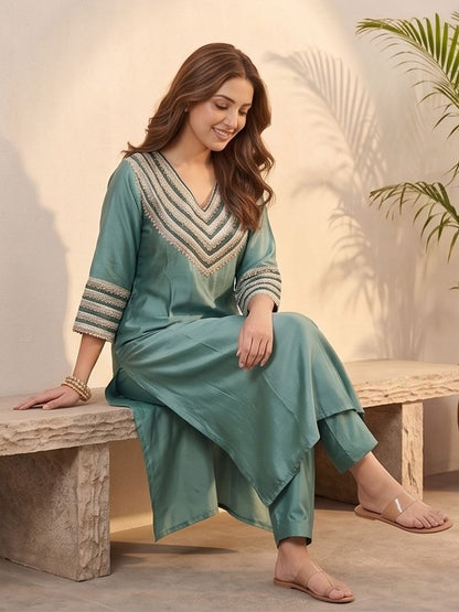 Sea Green Women Yoke Design Regular Kurta with Trousers