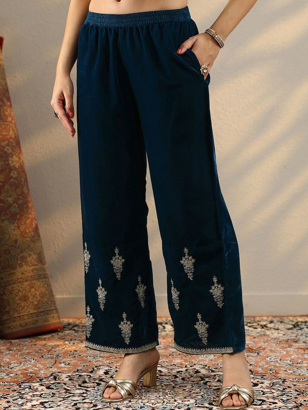 Dhiyona LL Women Ethnic Motifs Embroidered Kurta with Palazzo & Dupatta