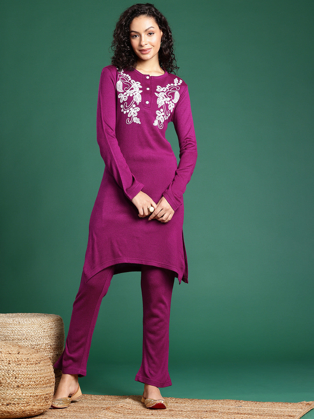 Paisley Embroidered Thread Work Kurta with Trouser