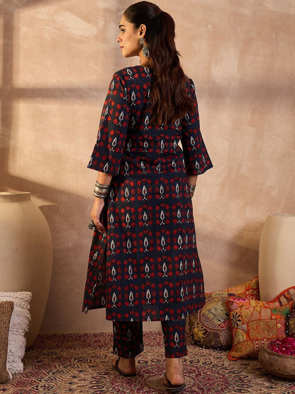 Women Ethnic Motifs Printed Pure Cotton Kurta with Trouser