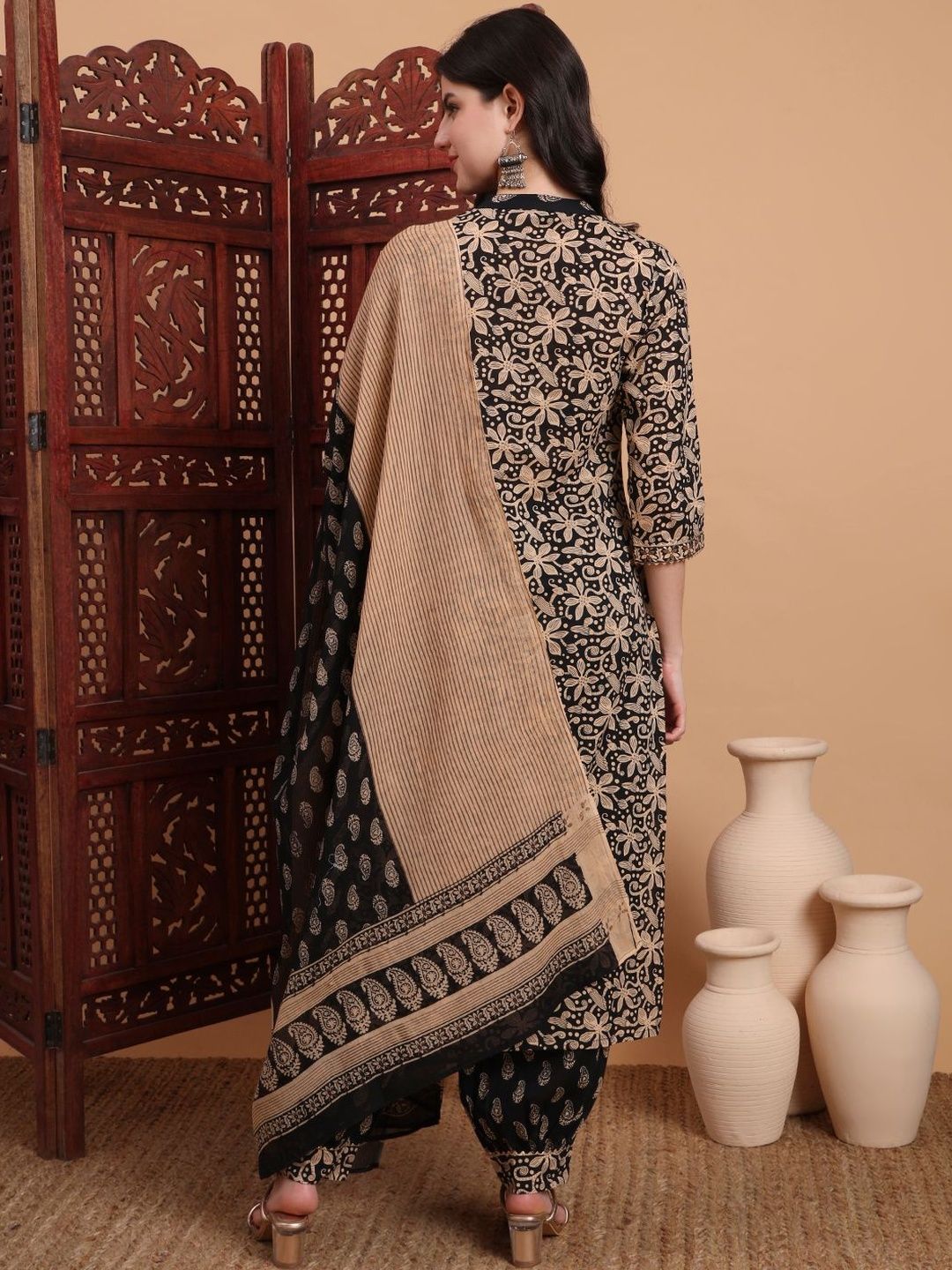 Dhiyona KL Women Ethnic Motifs Printed Regular Pure Cotton Kurta with Dhoti Pants & With Dupatta