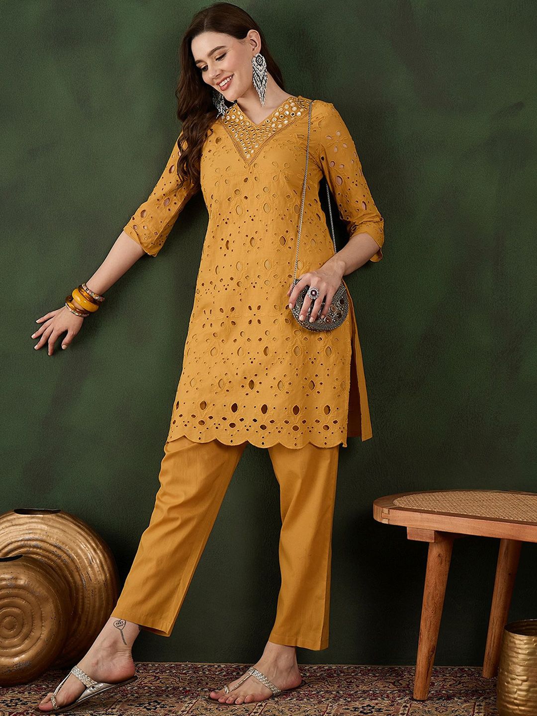 Dhiyona SN Women's Embroidered Pure Cotton Kurta & Trousers