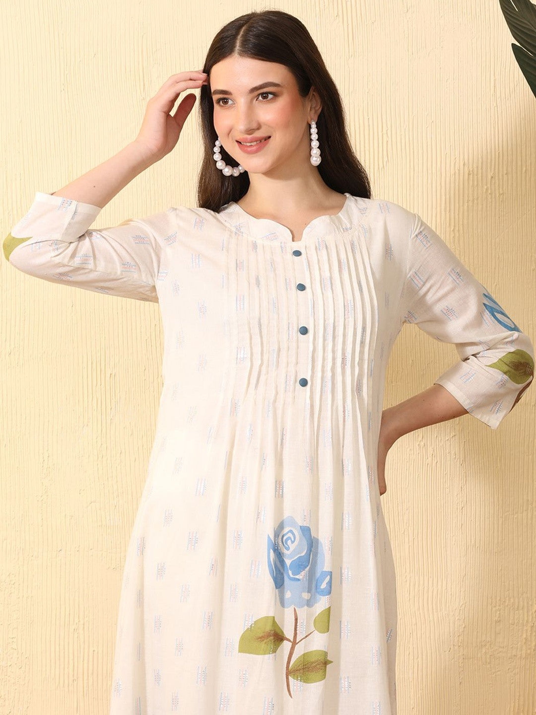 Women Floral Printed Regular Pure Cotton Kurta with Trousers