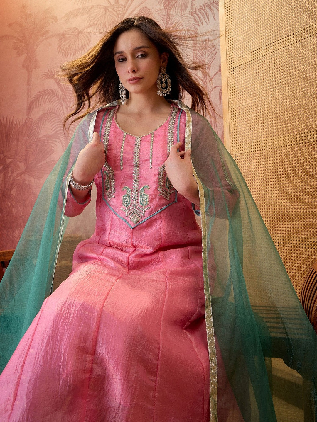Dhiyona SN Embroidered Kurta Set