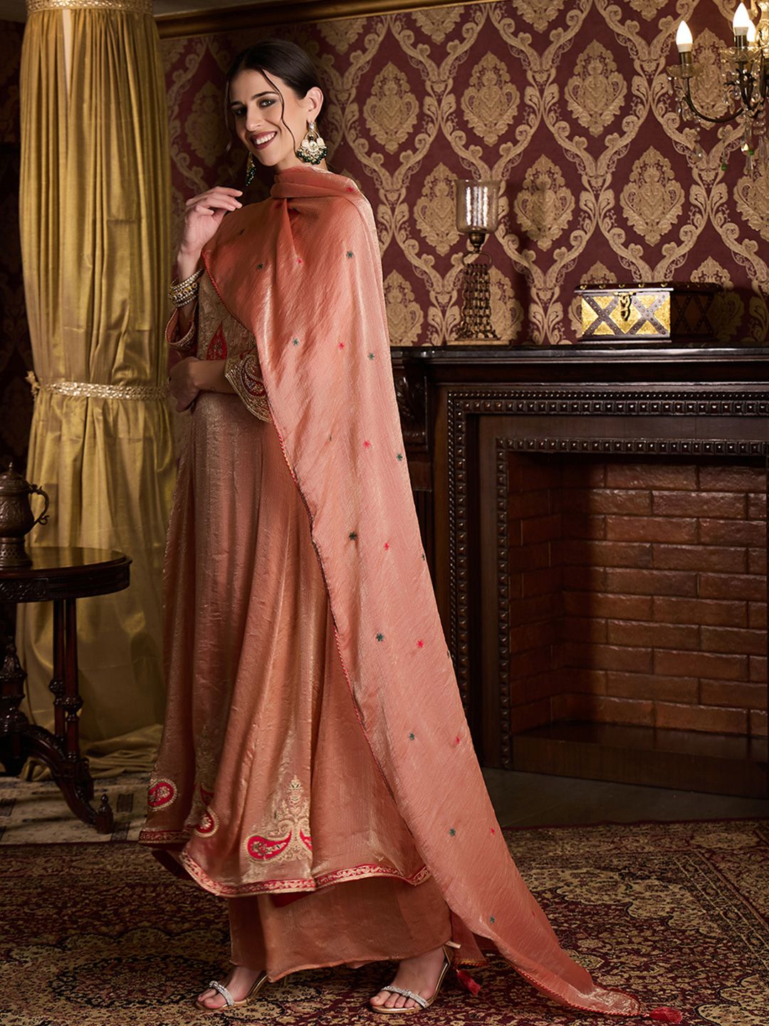 Dhiyona CH Applique Embroidered Kurta Set