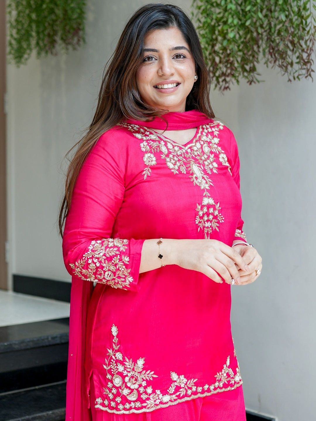 Dhiyona KL Women Ethnic Motifs Embroidered Regular Thread Work Silk Crepe Kurta with Palazzos & With Dupatta
