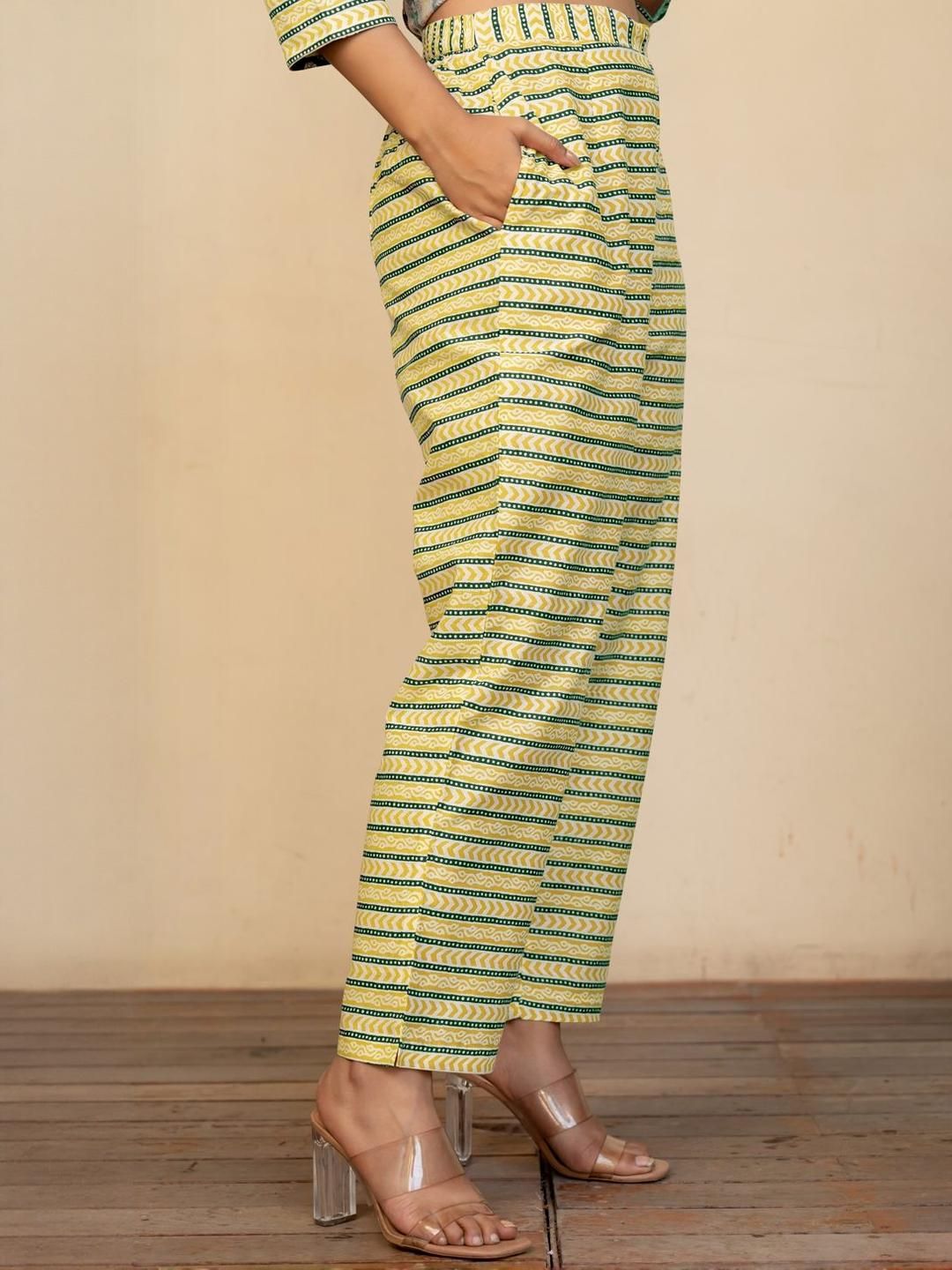Dhiyona KL Women Green Pure Cotton Kurta Sets