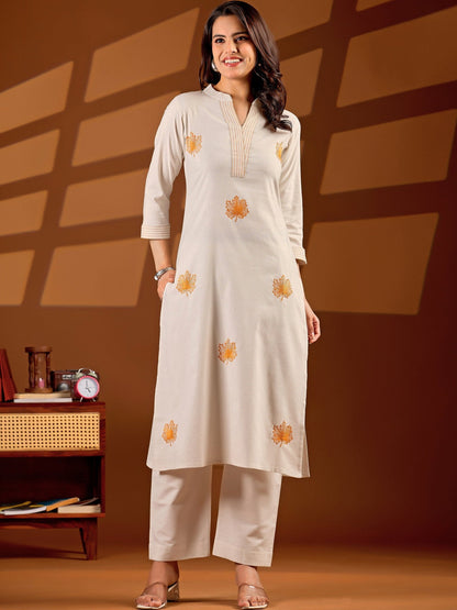 Women Ethnic Motifs Embroidered Regular Thread Work Pure Cotton Kurta with Trousers