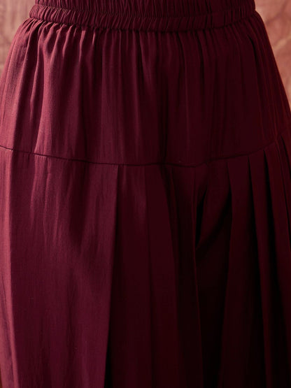 Embroidered Round-Neck Kurta & Harem Pants