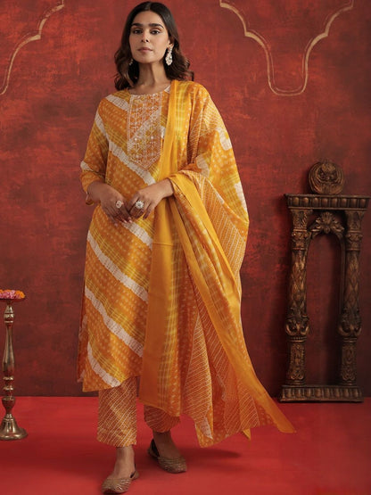 Women Printed Regular Thread Work Kurta with Trousers & With Dupatta