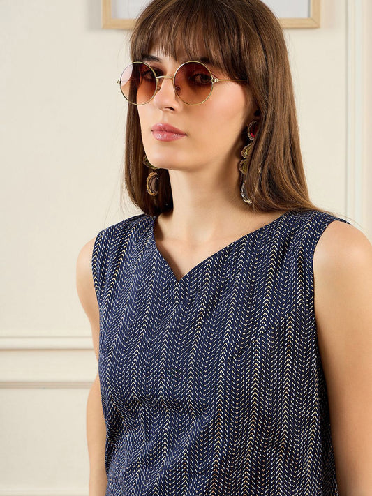 Dhiyona IE Geometric Printed V-Neck Pure Cotton Straight Kurta With Trousers