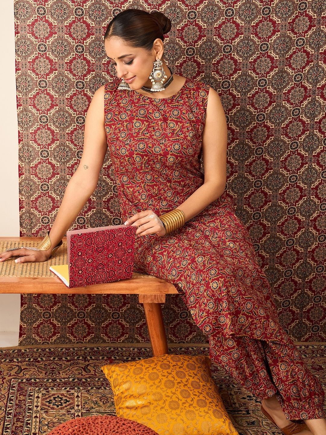 Women Ethnic Motifs Printed Regular Pure Cotton Kurta with Patiala
