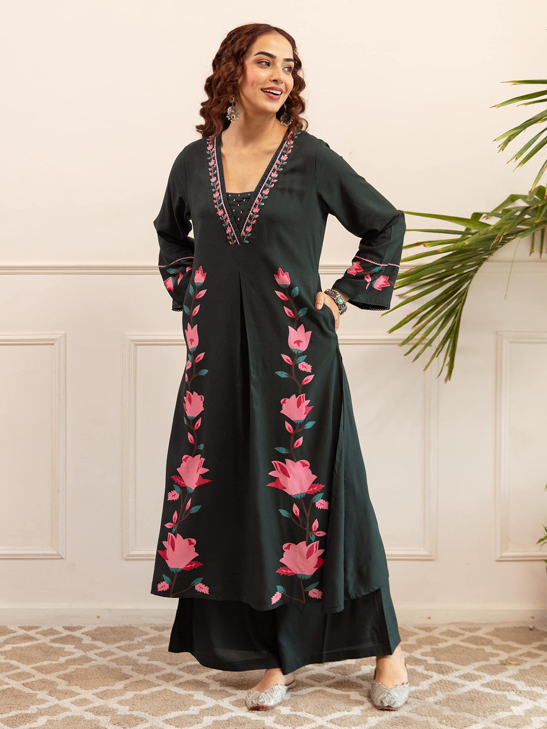Floral Printed Square Neck Thread Work Kurta With Palazzos