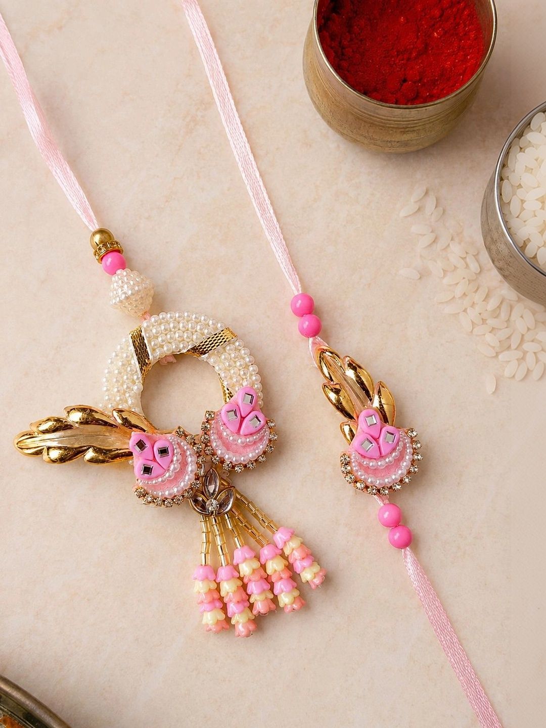 Dhiyona Rakhi