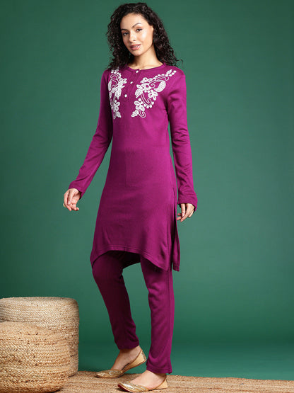 Paisley Embroidered Thread Work Kurta with Trouser