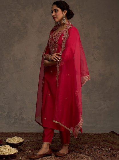 Women Ethnic Motifs Embroidered Regular Thread Work Liva Kurta with Trousers & With Dupatta