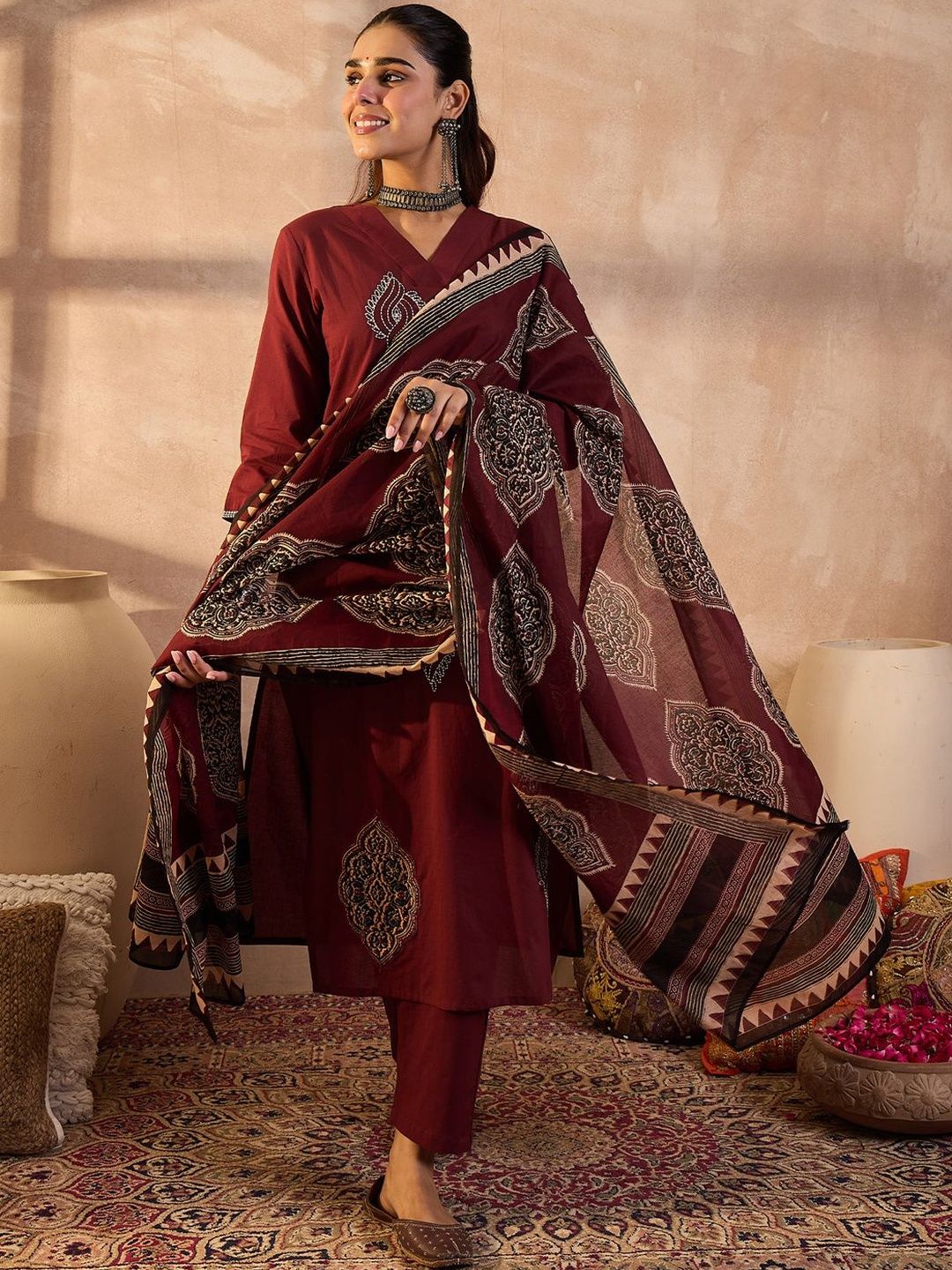 Dhiyona IE Ethnic Motifs Embroidered Thread Work Pure Cotton Kurta With Trousers & Dupatta
