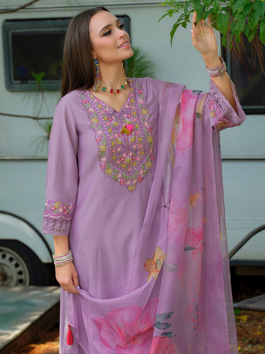 Floral Yoke Design V-Neck Thread Work Straight Kurta With Trousers & Dupatta