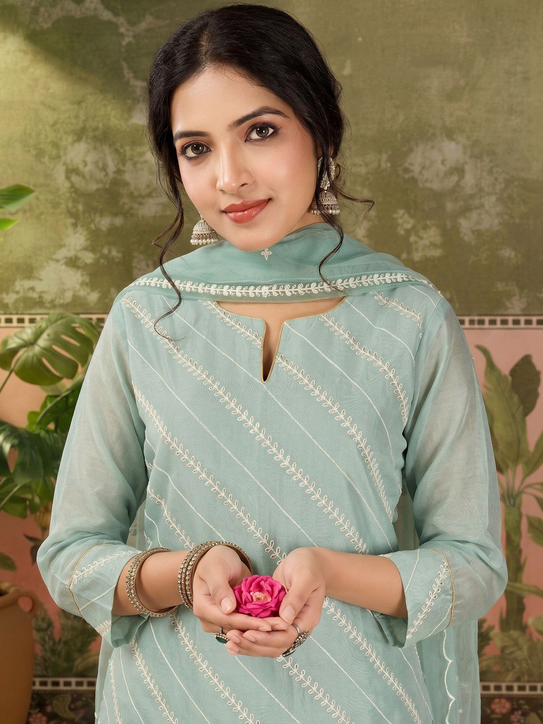Striped Round Neck Kurta & Trousers With Dupatta