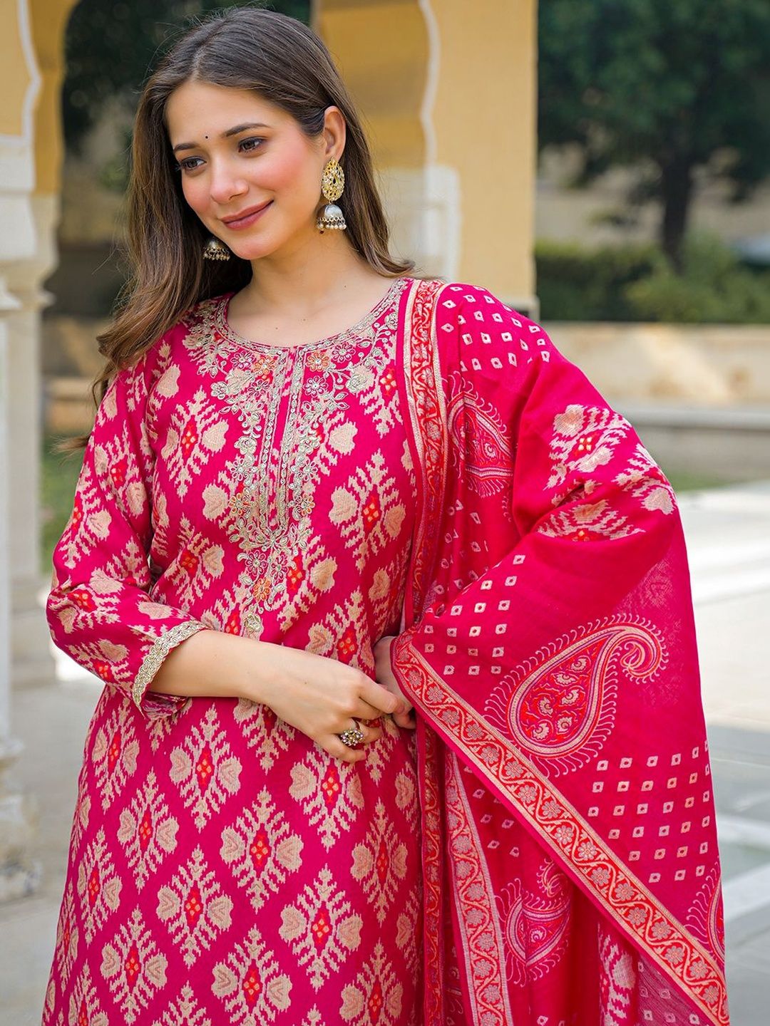 Dhiyona KL Women Ethnic Motifs Printed Regular Kurta with Trousers & With Dupatta