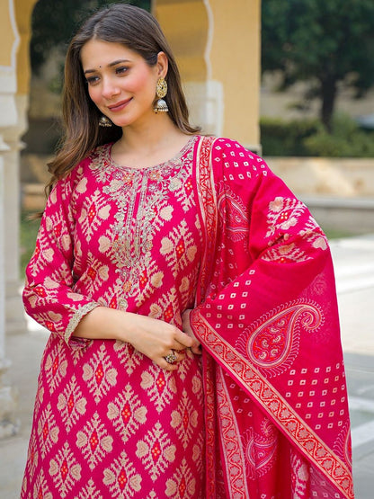 Dhiyona KL Women Ethnic Motifs Printed Regular Kurta with Trousers & With Dupatta