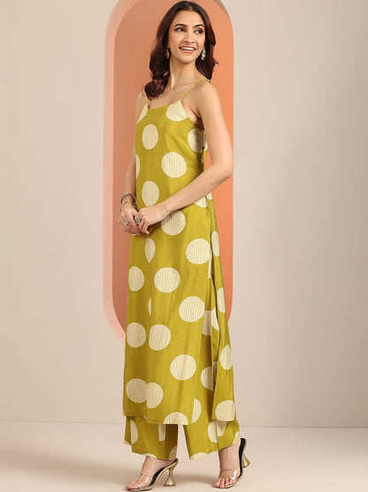 Women Printed Regular Kurta with Palazzos