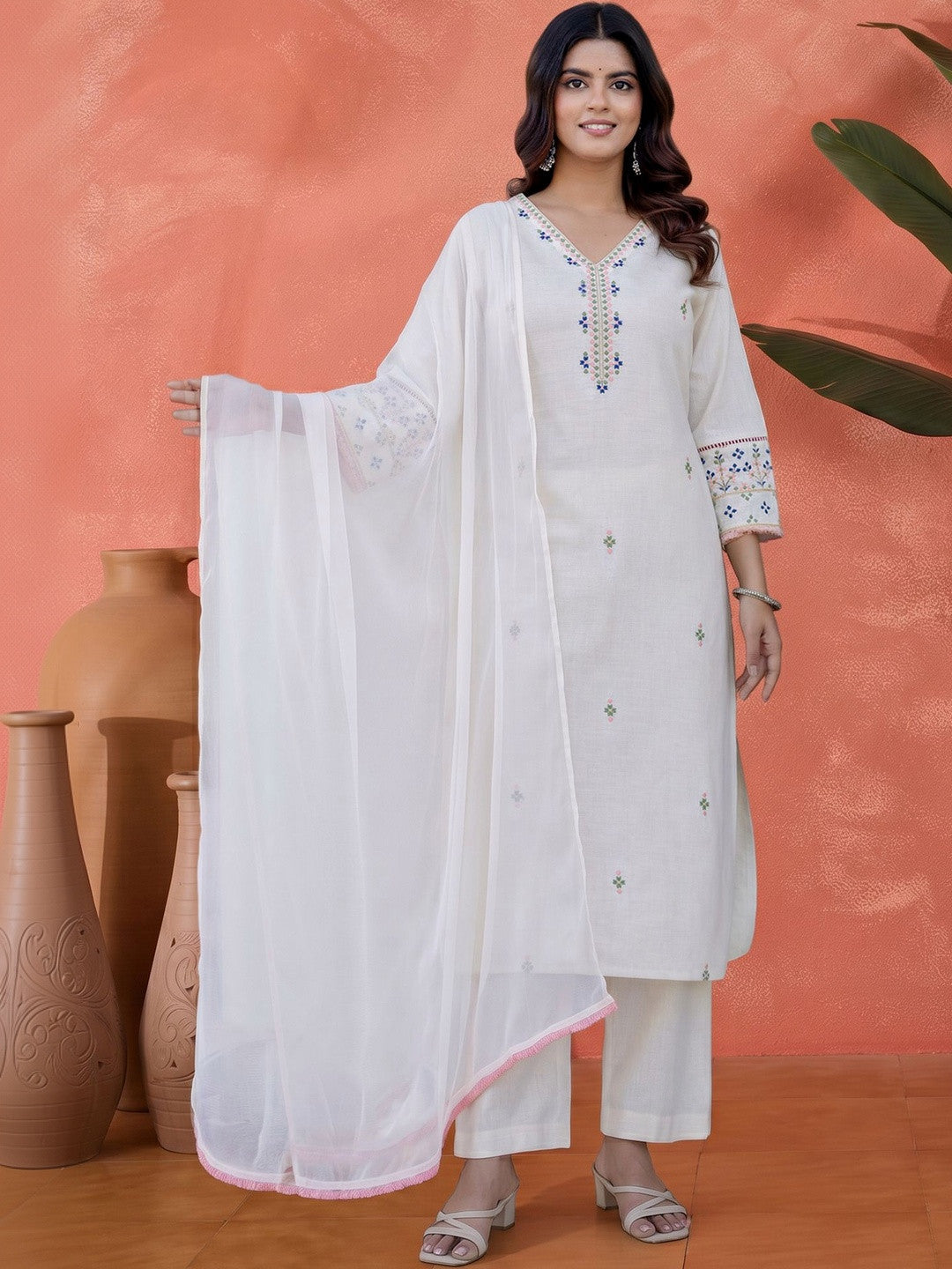 Dhiyona SN Embroidered V Neck Kurta Sets