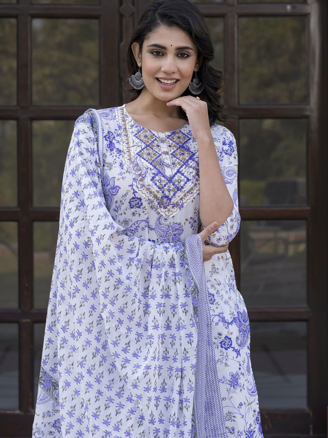 Dhiyona KL Paisley Printed Zari Pure Cotton Straight Kurta With Trouser & Dupatta