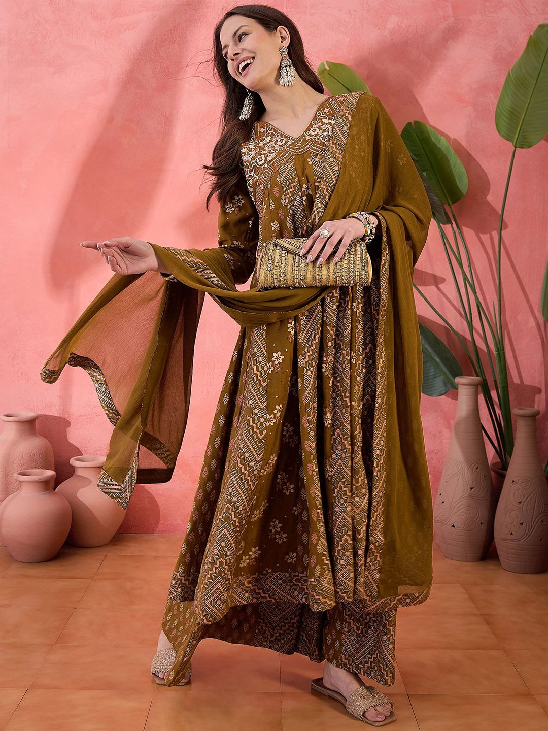 Dhiyona SN Self Design Anarkali Kurta Set With Dupatta