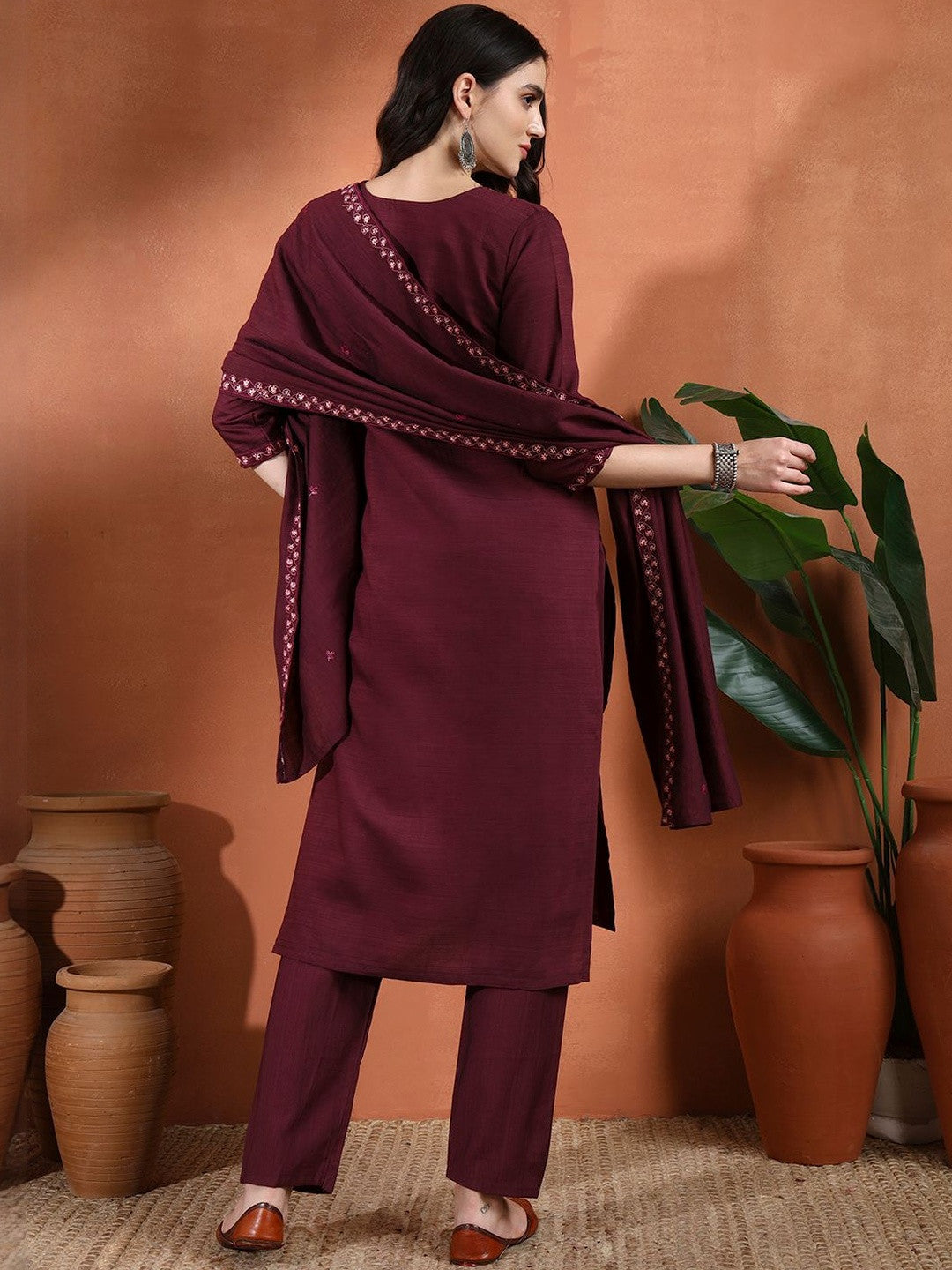 Ethnic Motifs Embroidered Sequinned Straight Kurta with Trouser & Dupatta