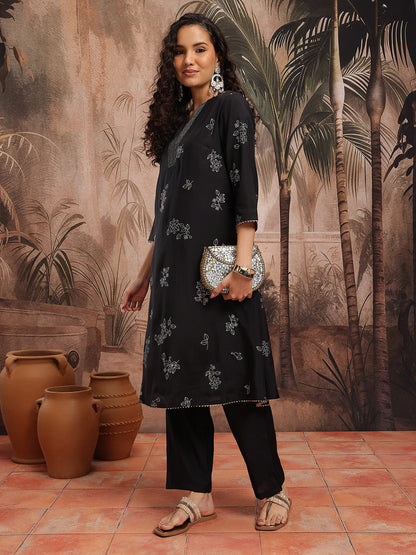 Floral Printed Regular A-Line Kurta with Trousers
