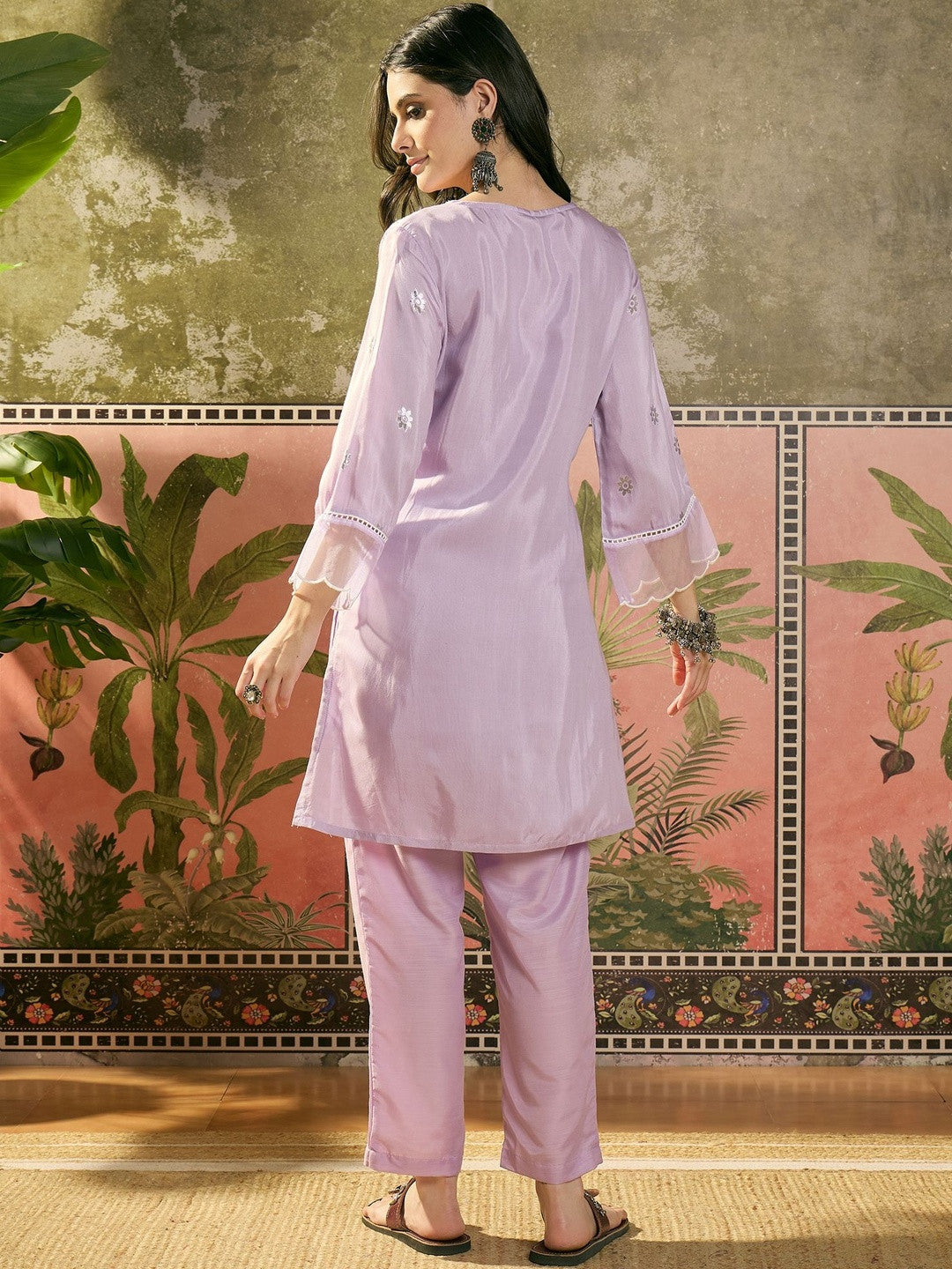 Embroidered Round Neck Kurta & Trousers Kurta Set