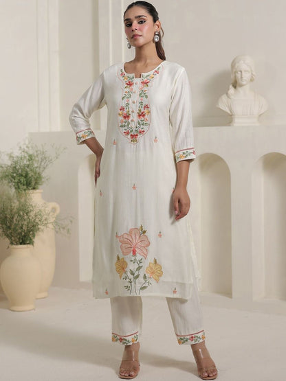 Women Floral Embroidered Regular Thread Work Kurta with Trousers & With Dupatta