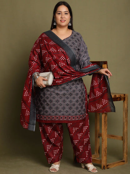 Dhiyona KL Women Plus Size Geometric Printed Kurta with Salwar & Dupatta