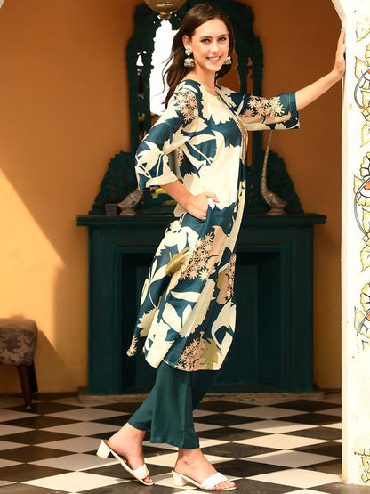 Women Green Chanderi digital printed kurta and pant set