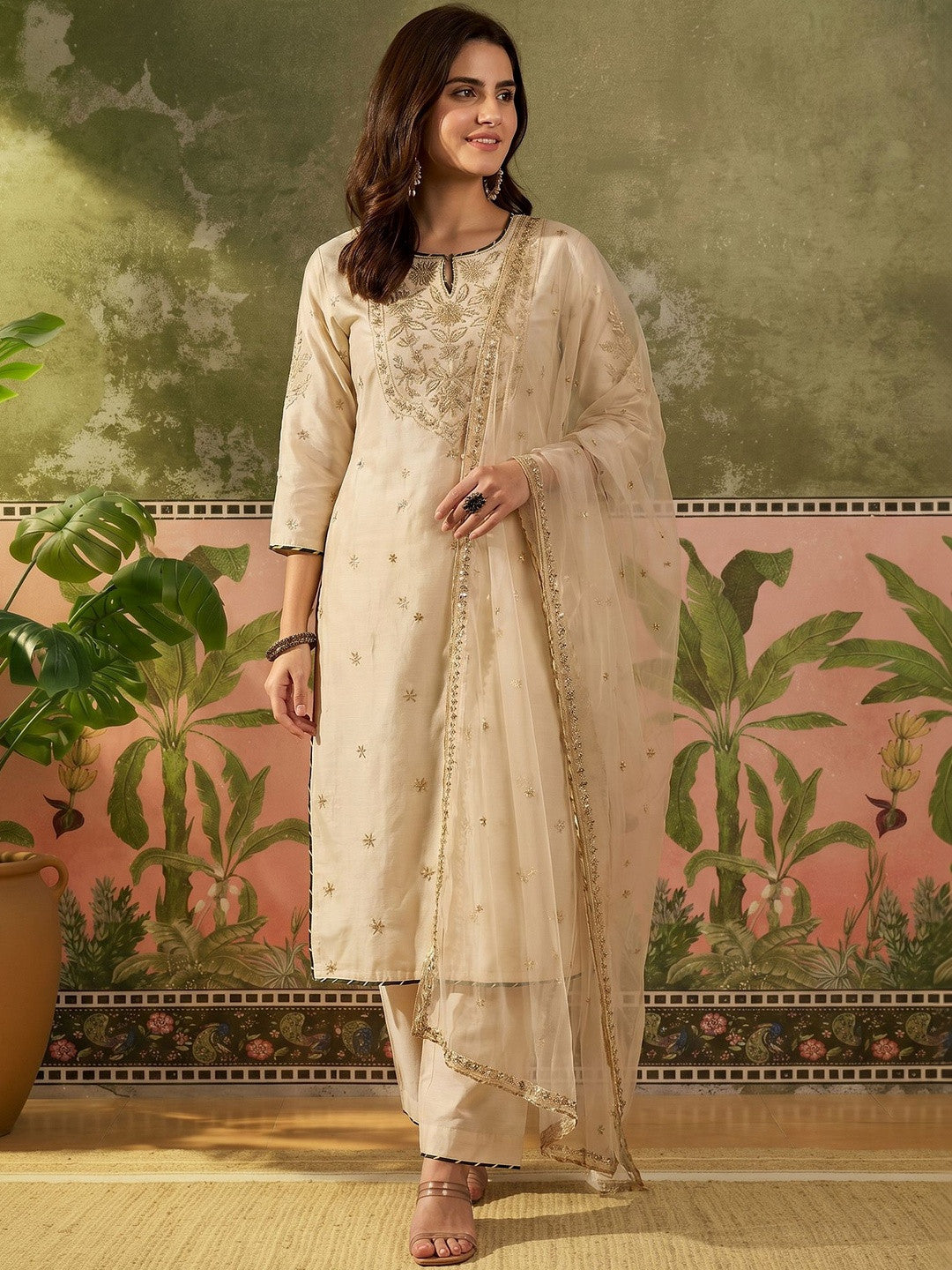 Embroidered Round Neck Kurta & Trousers With Dupatta
