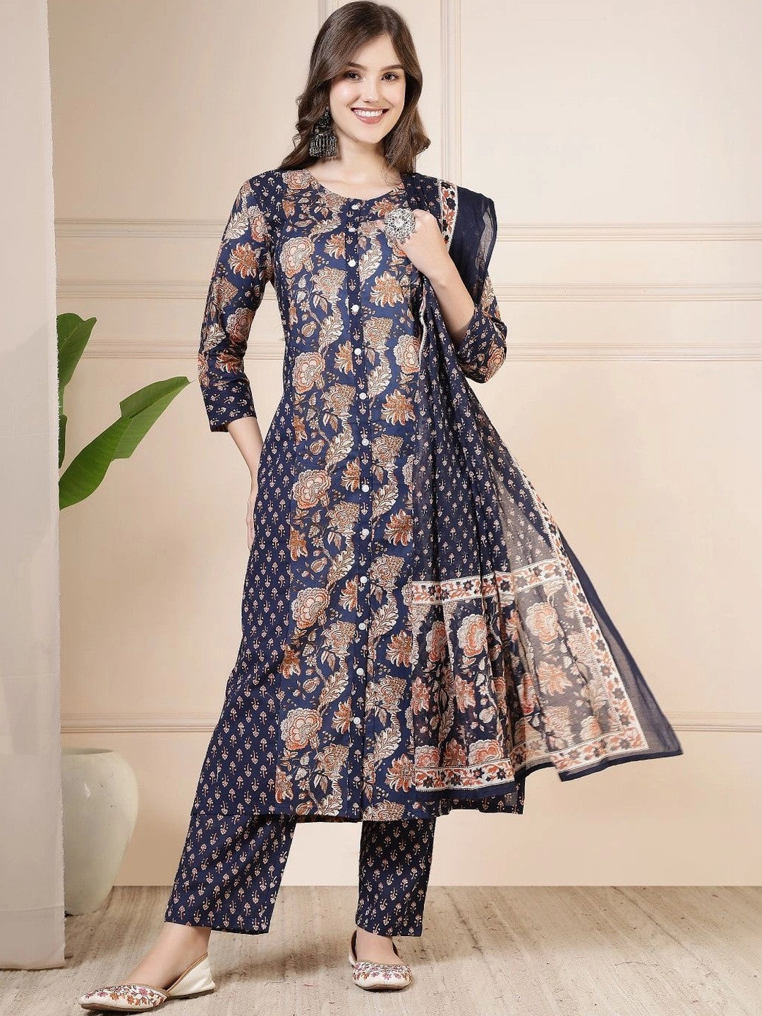 Women Floral Printed Regular Pure Cotton Kurta with Trousers & With Dupatta