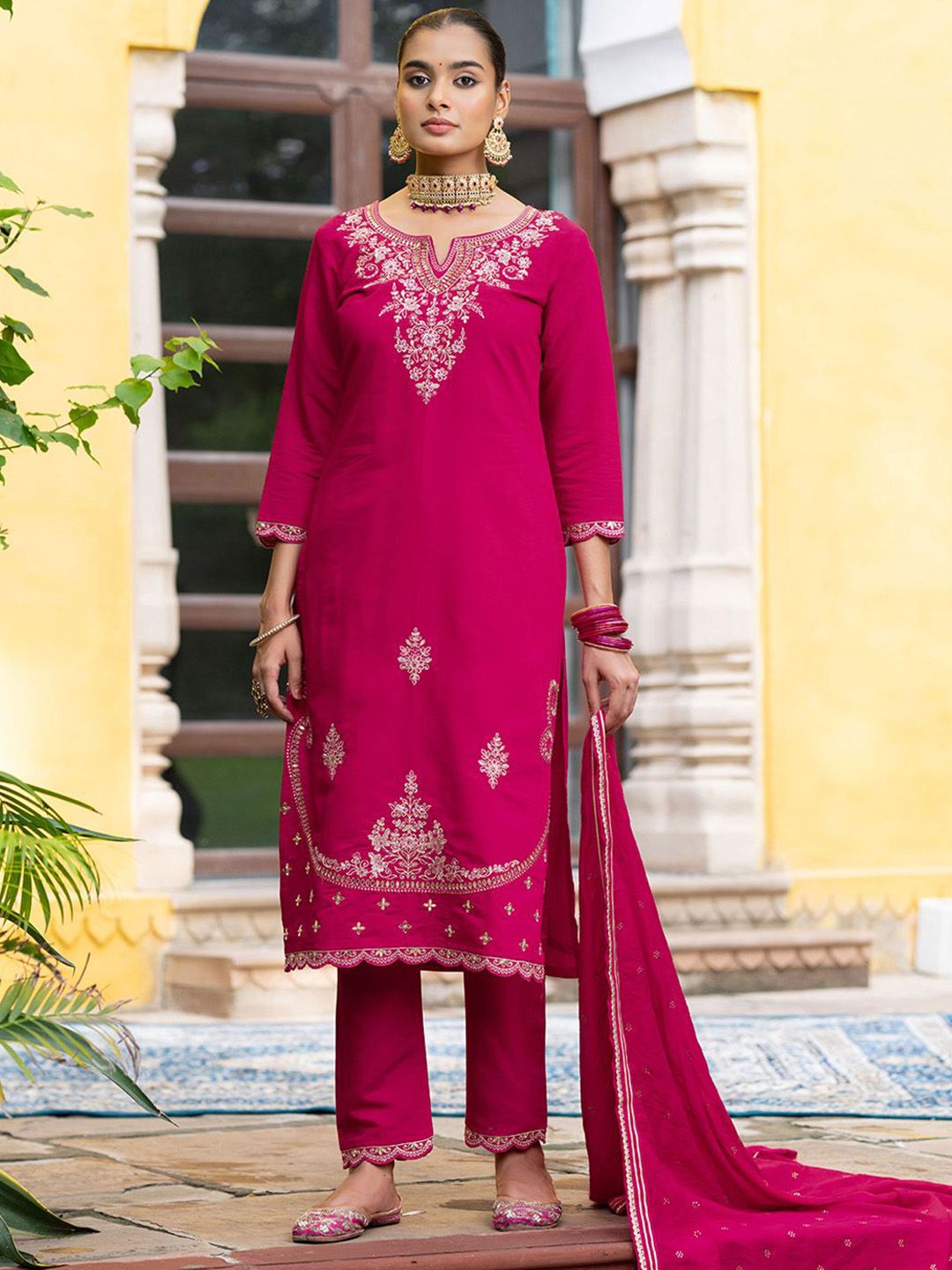 Dhiyona CH Women Ethnic Motifs Embroidered Thread Work Kurta with Trousers & Dupatta