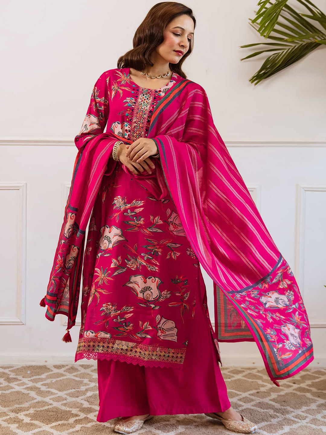 Dhiyona SN Women Floral Printed Kurta Palazzo With Dupatta Kurta Sets