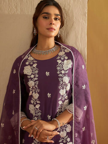 Women's Purple Embroidered Straight Kurta Trousers With Dupatta Set