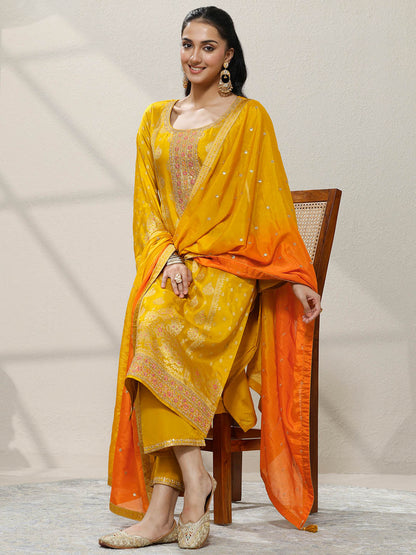 Women Regular Thread Work Kurta with Trousers & With Dupatta