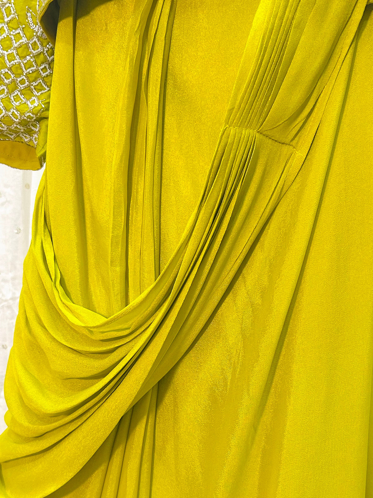 Rasā Liril Handwork Luxury Drape Saree